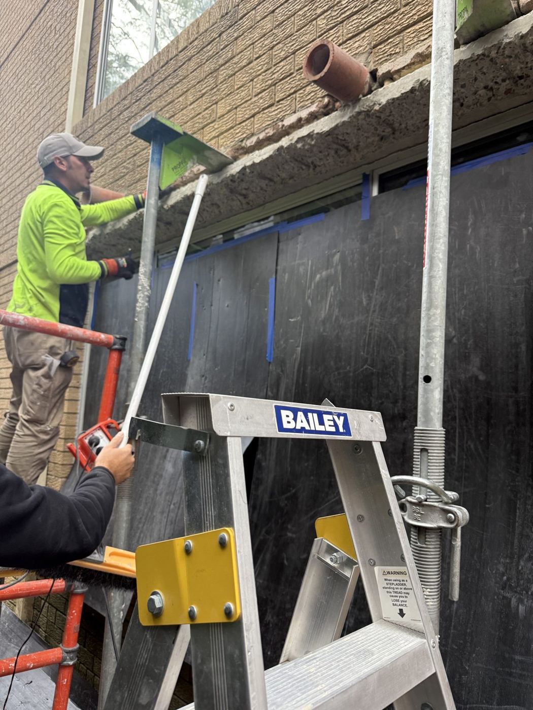 Brickwork propping for steel lintel replacement Ashfield