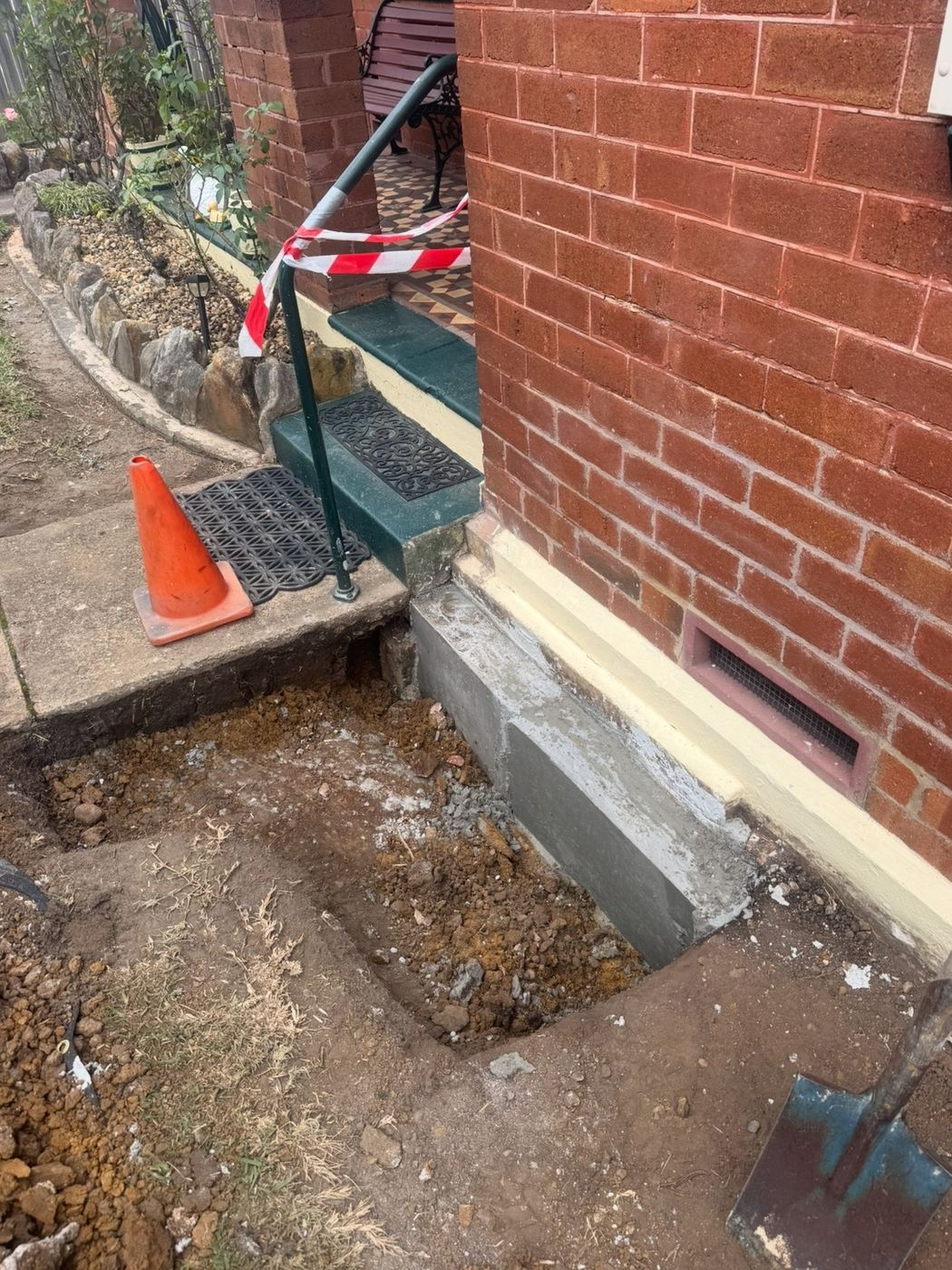 Barricaded excavation and formwork Auburn