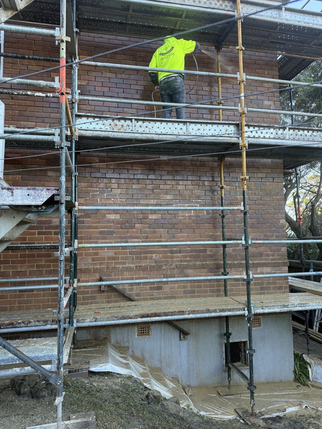 Scaffold to brick elevation Cammeray
