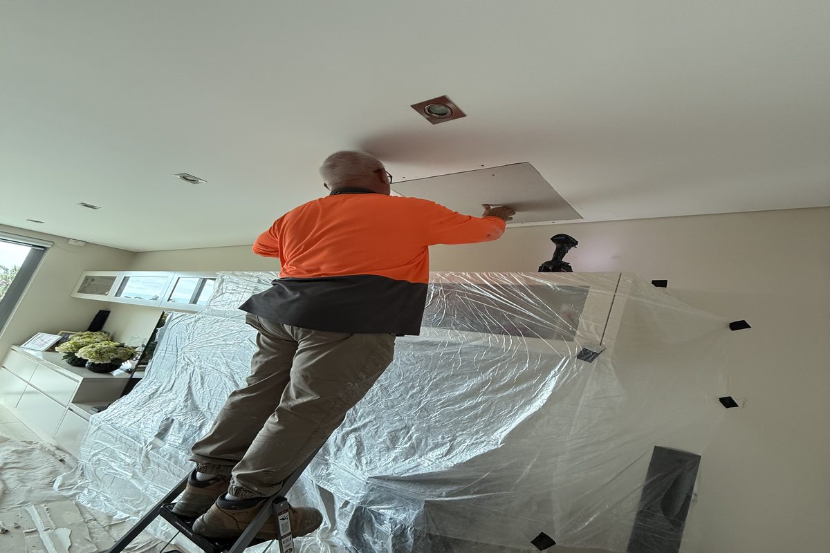 Interior construction ceiling works