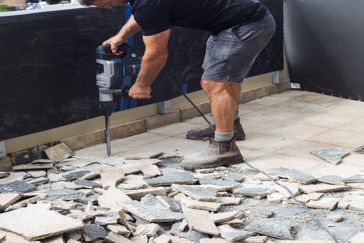 Remedial demolition works balcony